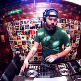 Bougainvillea’s Old Florida Tavern